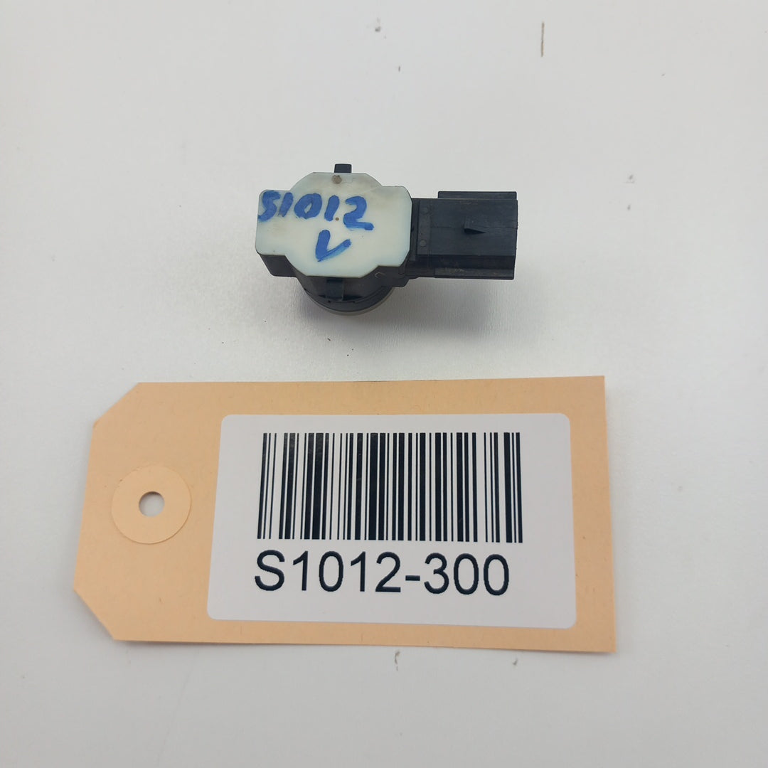 Сензор парктроник предна броня Opel Meriva B