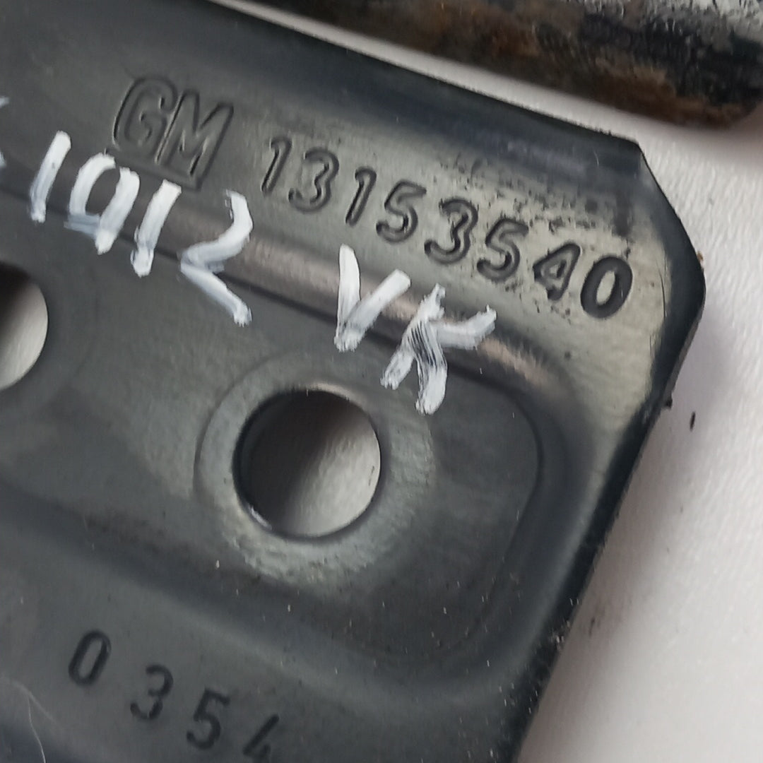 Държач воден радиатор ляв / десен комплект от 2 долни Opel Meriva B 1,4 B14XER