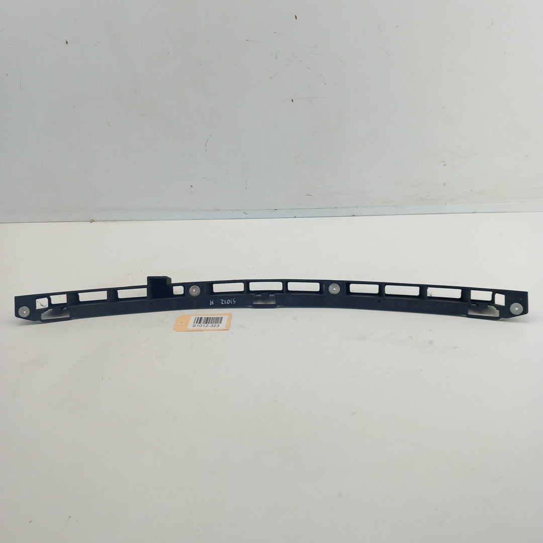 Водач задна броня централен Opel Meriva B