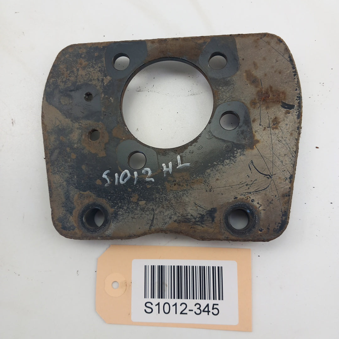 Държач спирачен диск заден ляв Opel Meriva B