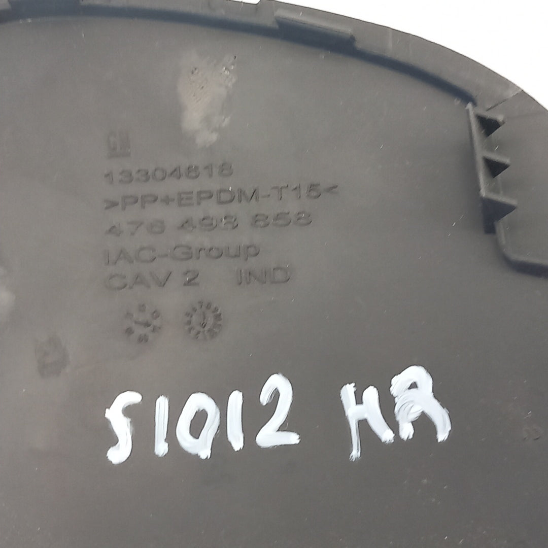 Капак отвор десен стоп кора багажник черен с драскотини Opel Meriva B