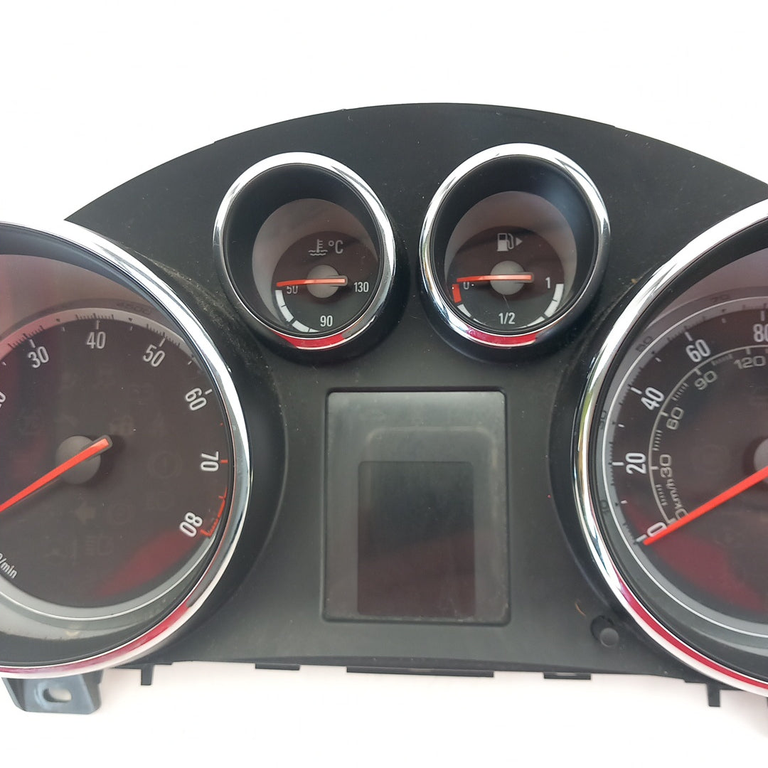 Километраж Мили MPH RHD бензин ADWF Opel Meriva B 1,4 B14XER