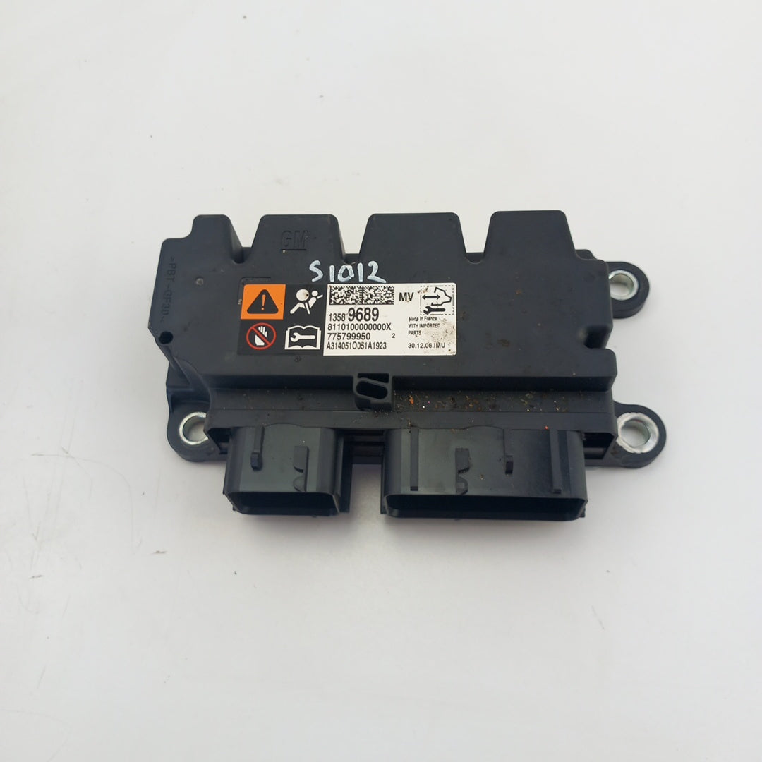 Компютър еърбег airbag MV Opel Meriva B