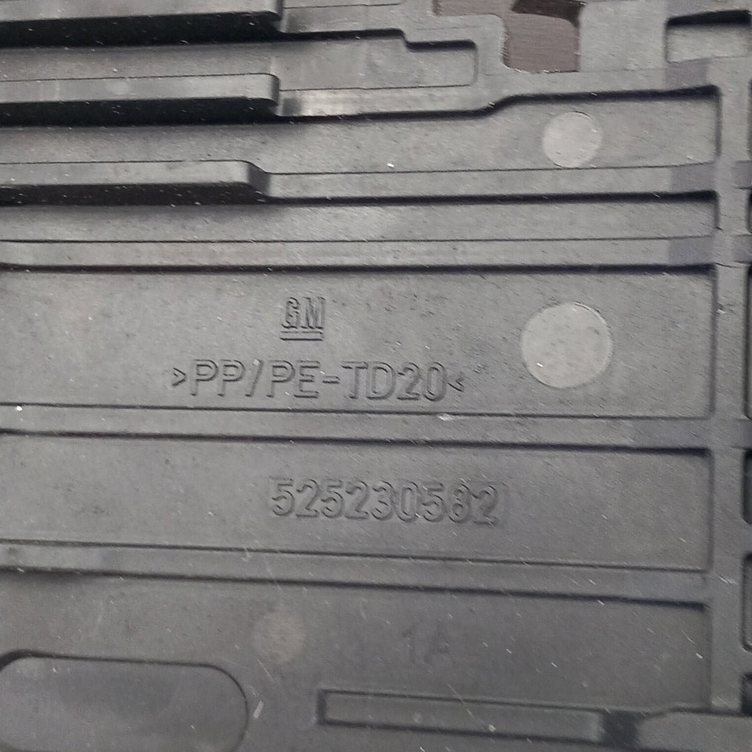 Бушониера акумулатор TQ Opel Meriva B 1,4 B14XER