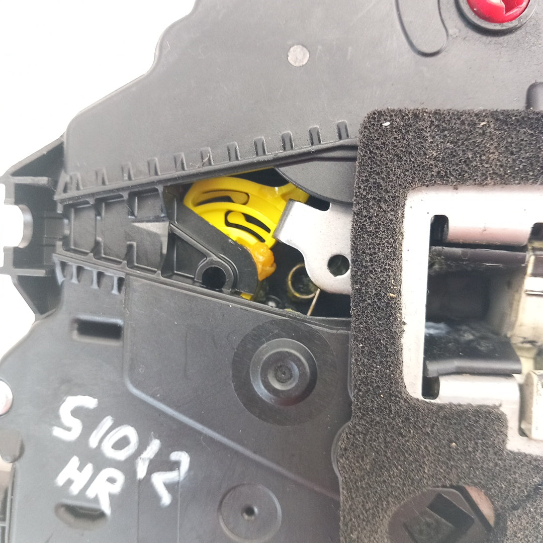 Брава централно заключване задна дясна врата неизправност LS Opel Meriva B