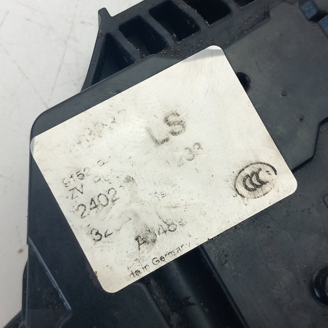 Брава централно заключване задна дясна врата неизправност LS Opel Meriva B