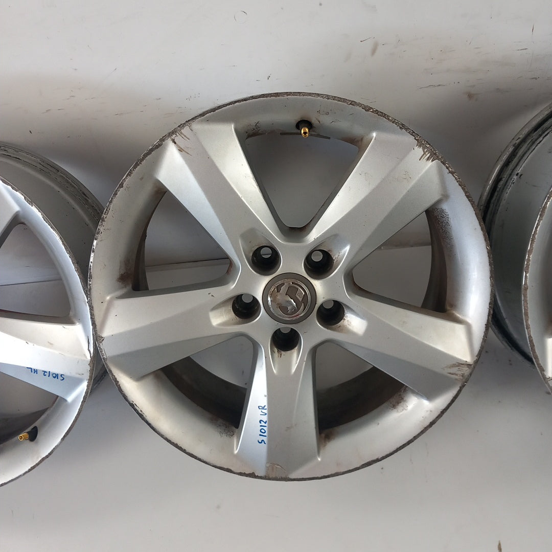 Джанти алуминиеви комплект 17'' 7J X17 H2 ET35 5x110 Vauxhall AADC Opel Meriva B