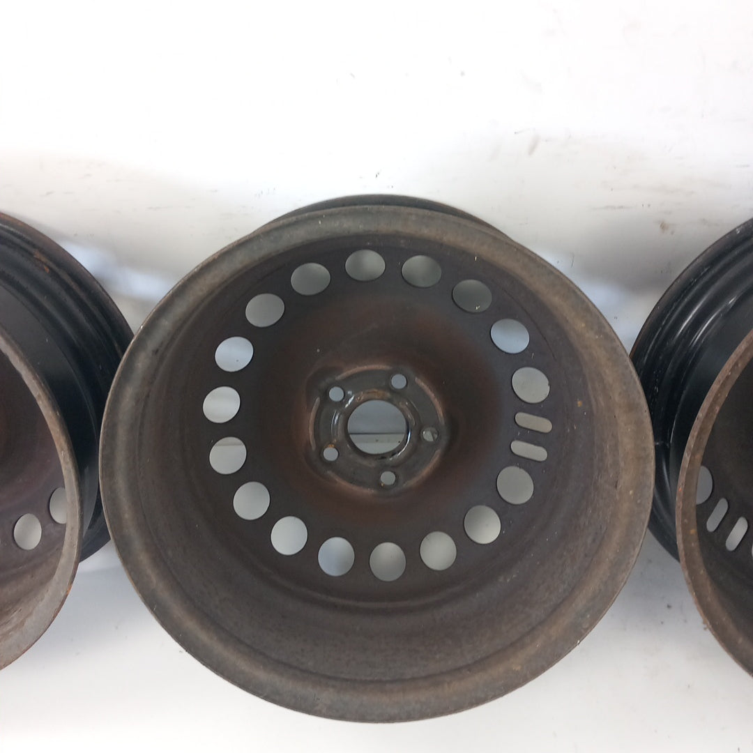 Комплект 16'' цола железни джанти 16x6 1/2 J IS39 5x105 Opel Astra J (една ударена)