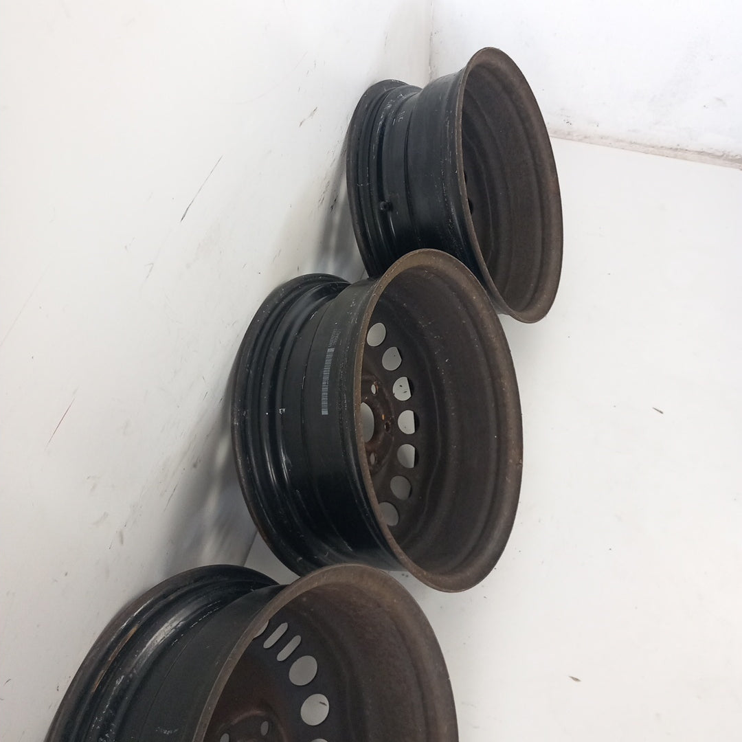 Комплект 16'' цола железни джанти 16x6 1/2 J IS39 5x105 Opel Astra J (една ударена)