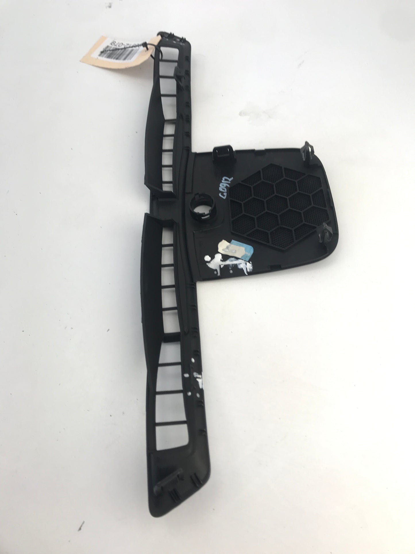 Решетка тонколона табло в средата Opel Insignia A