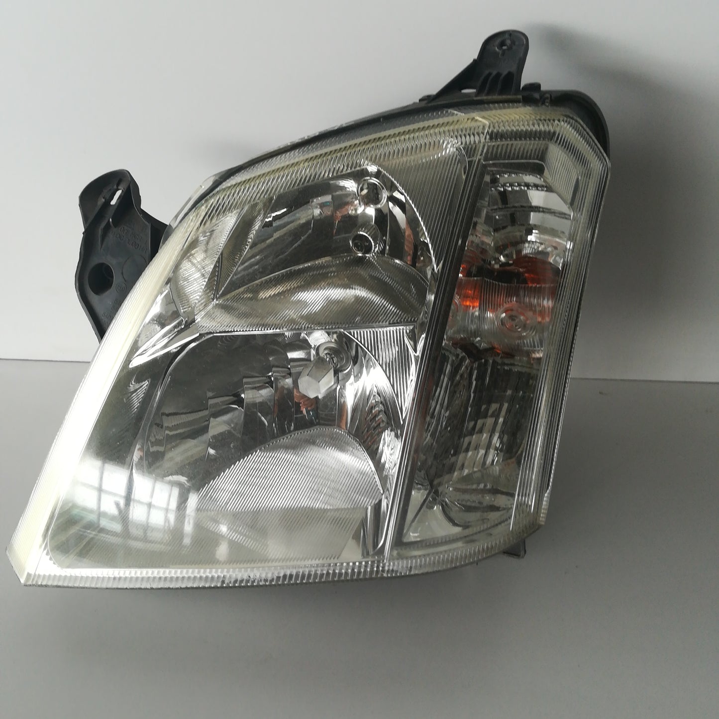 Scheinwerfer vorne links Meriva A