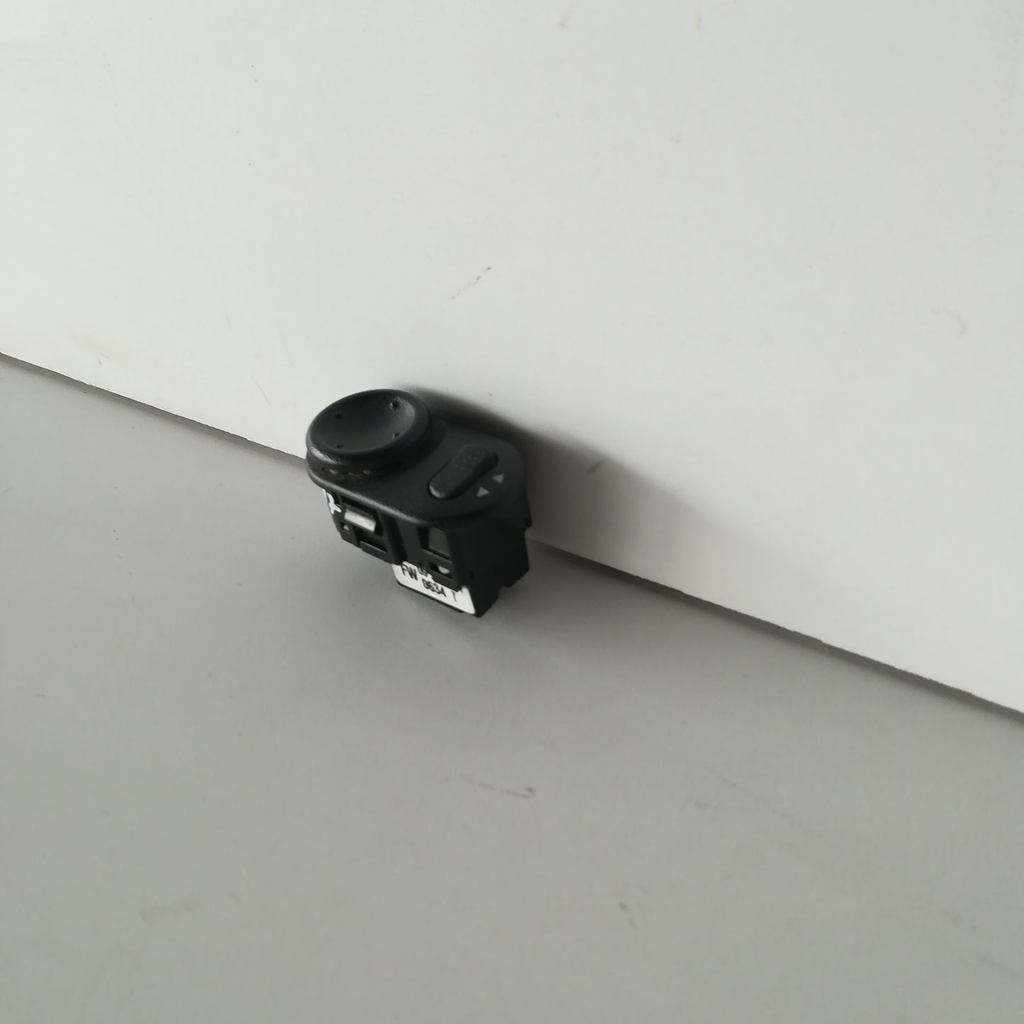 Копче за регулиране на странични огледала Meriva A