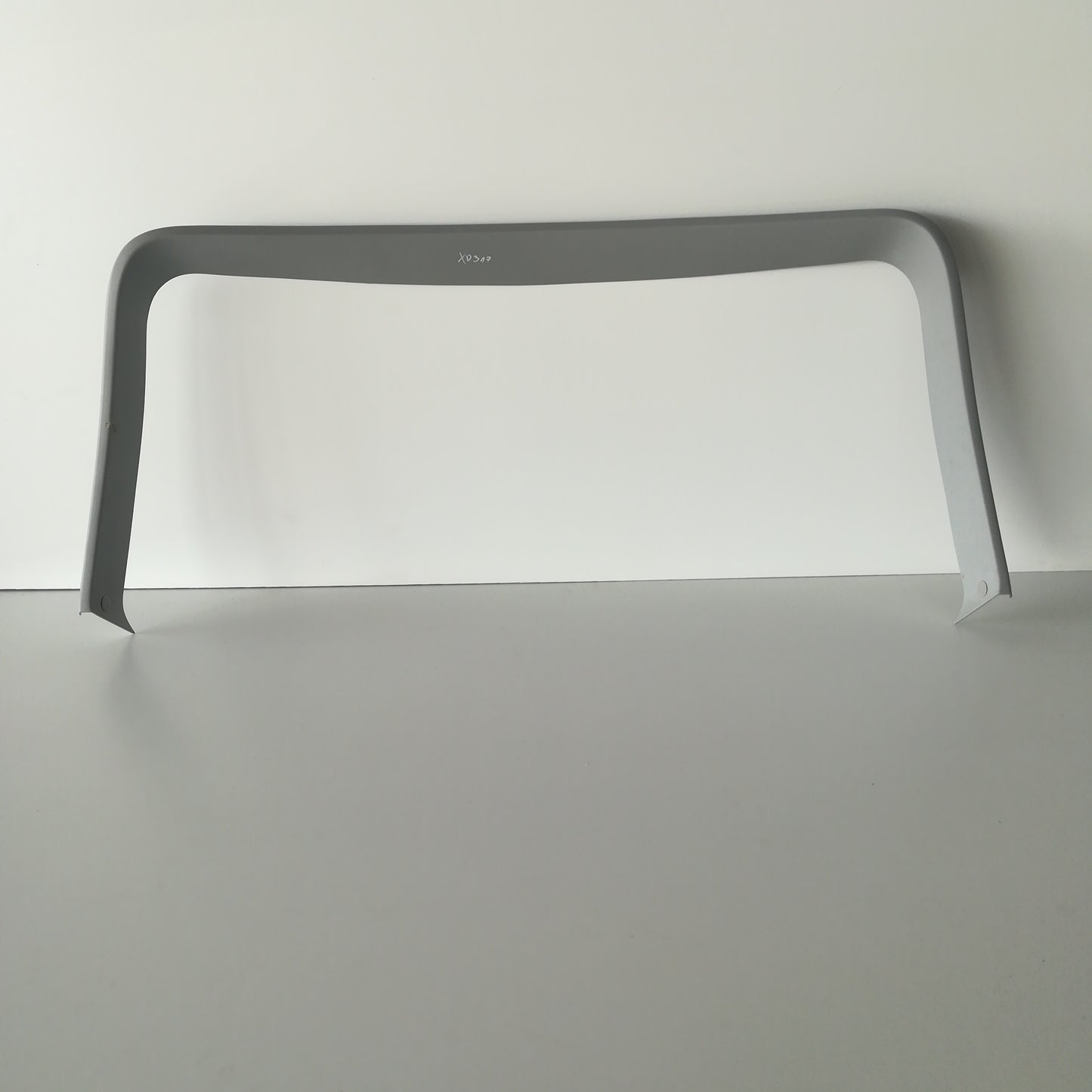 Лайсна пластмасова капак багажник Opel Meriva A