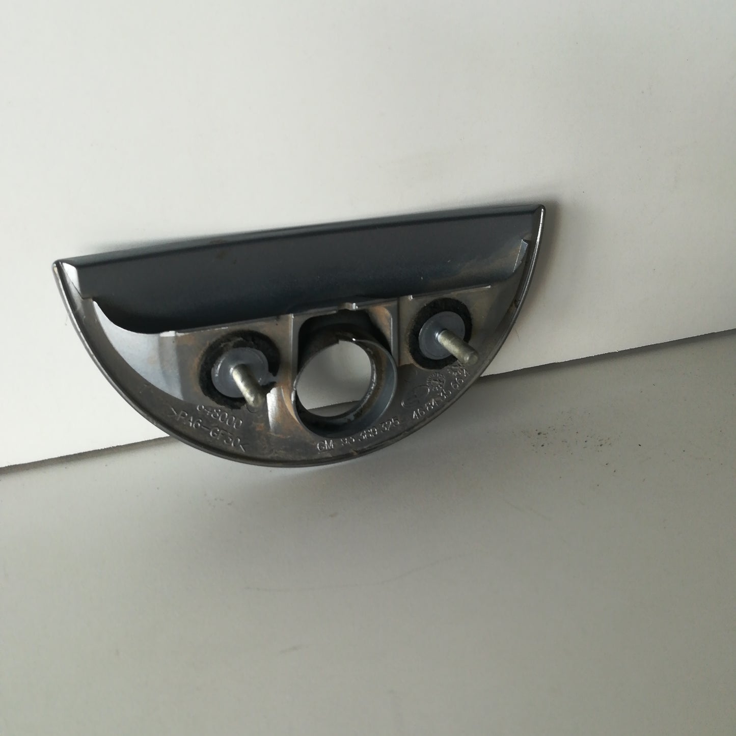 Дръжка външна багажник сив металик Z163 Opel Meriva A