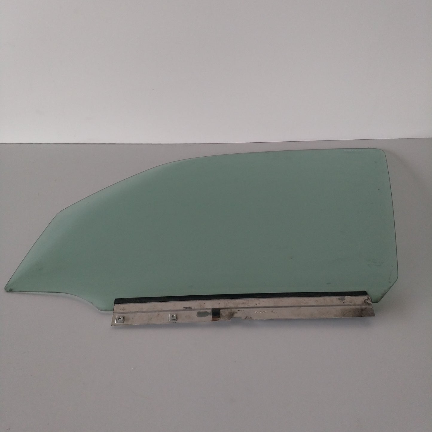 Стъкло предна лява врата Opel Meriva A