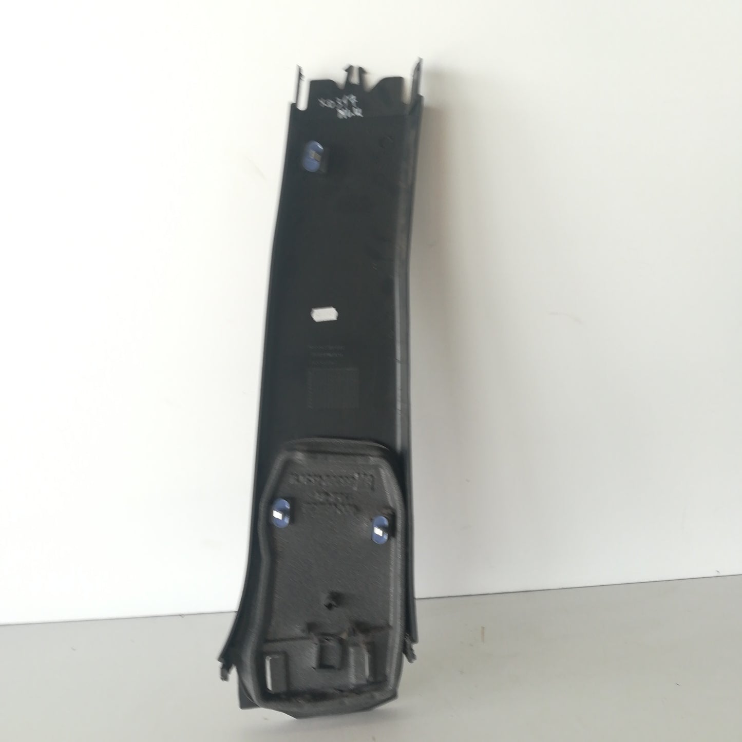 Капак долен ляв средна колона Opel Meriva A