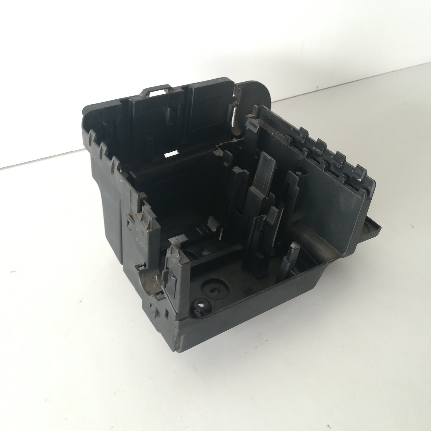 Кутия бушони предпазители Opel Meriva A