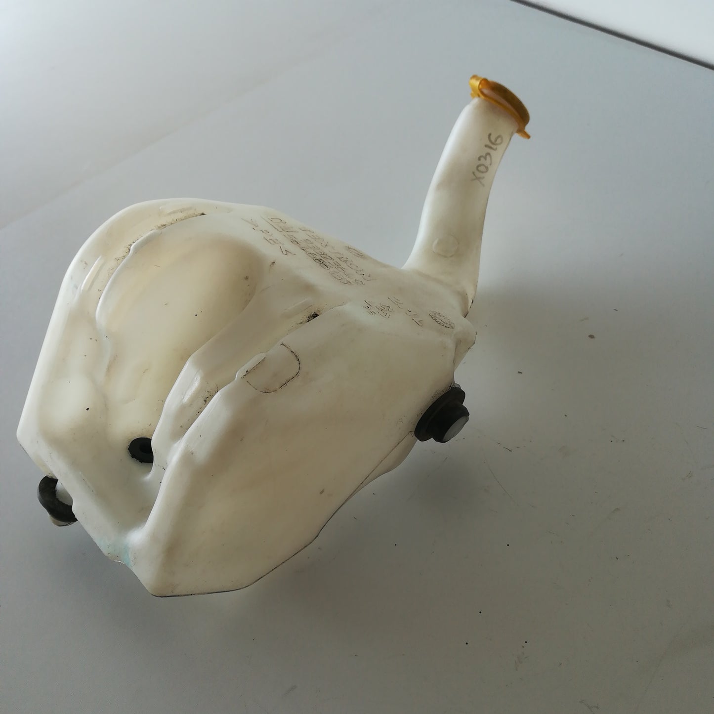 Резервоар казанче течност чистачки Opelк Meriva A