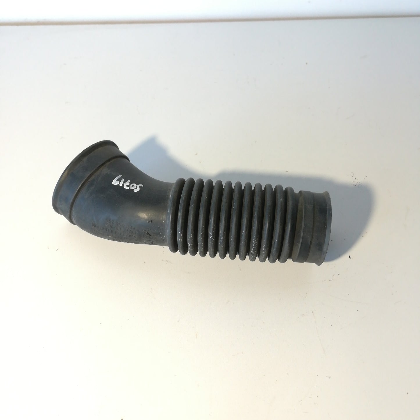 Въздуховод входящ заден Opel Corsa D