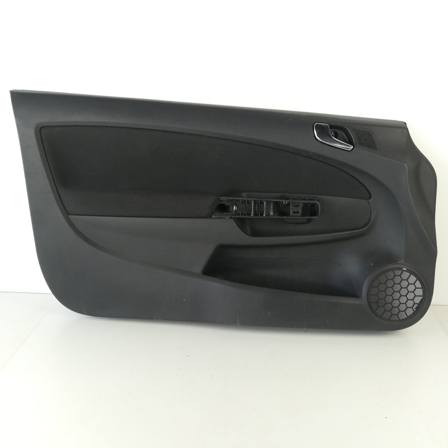 Кора врата предна лява черна TABL Opel Corsa D 2/3 врати