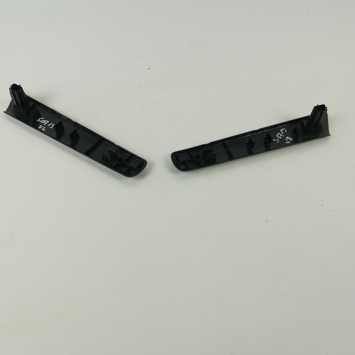 Лайсни черни комплект облицовка дръжка врата Opel Corsa D