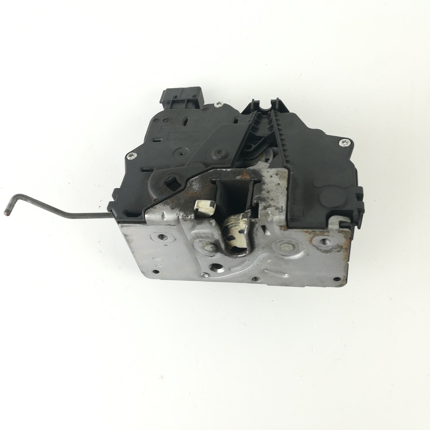 Брава предна лява врата централно заключване десен волан Opel Corsa D 3 Врати