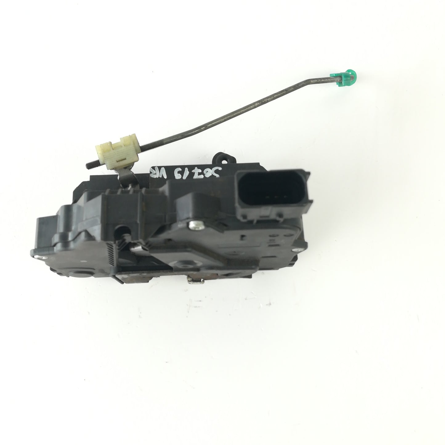 Брава предна дясна врата централно заключване десен волан Opel Corsa D 3 Врати