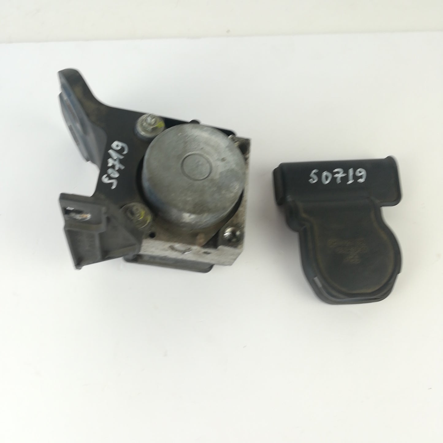 ABS Блок управление FE хидравлика Opel Corsa D