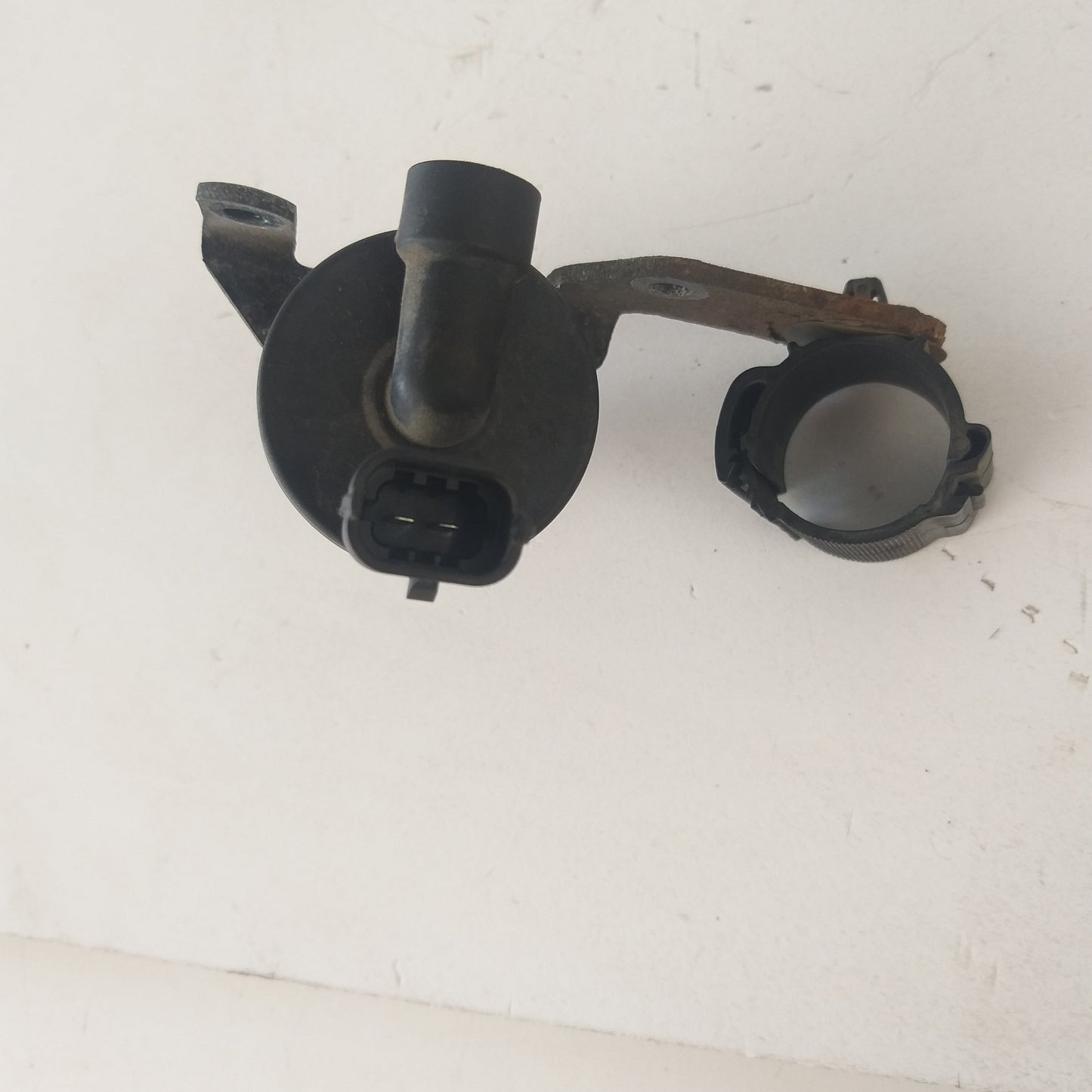 Клапан вентил превключващ всмукателен колектор Z12XEP Opel Corsa D 1.2