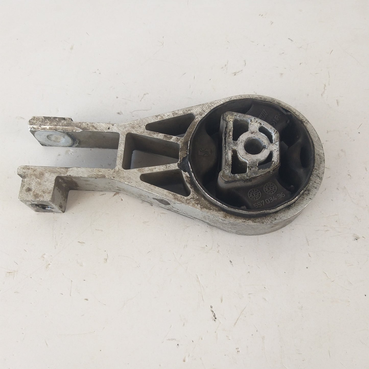 Тампон двигател купе Z12XEP Opel Corsa D 1.2