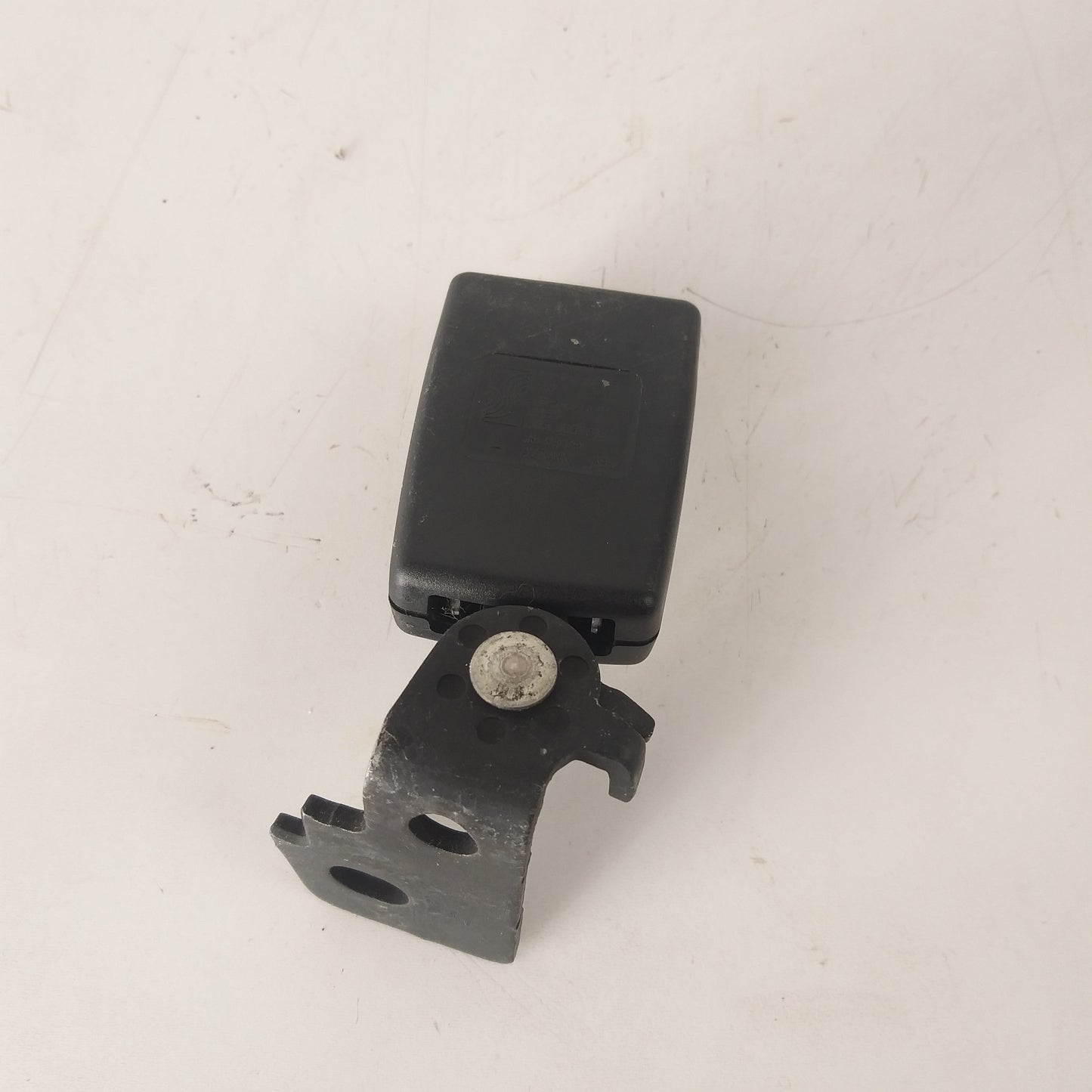 Ключалка катарама лява задна предпазен колан Opel Corsa D