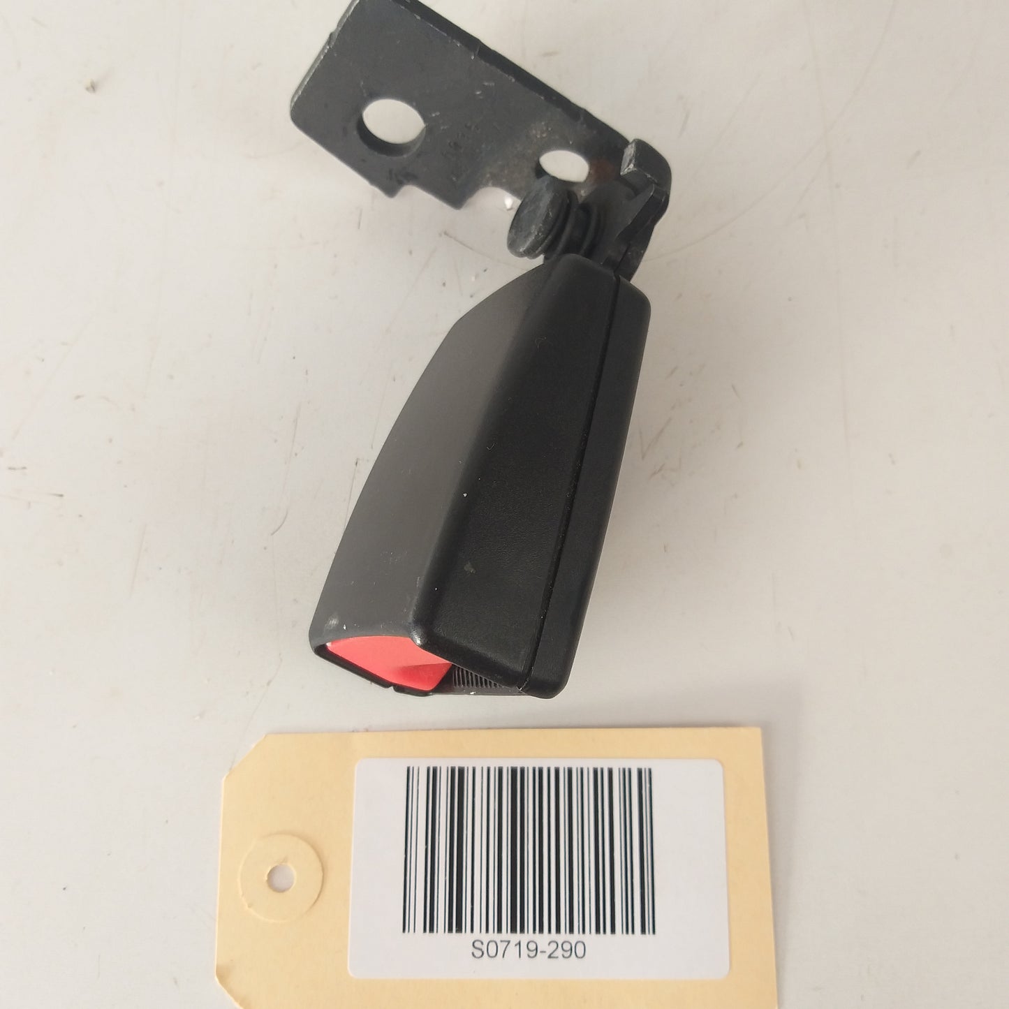 Ключалка катарама лява задна предпазен колан Opel Corsa D