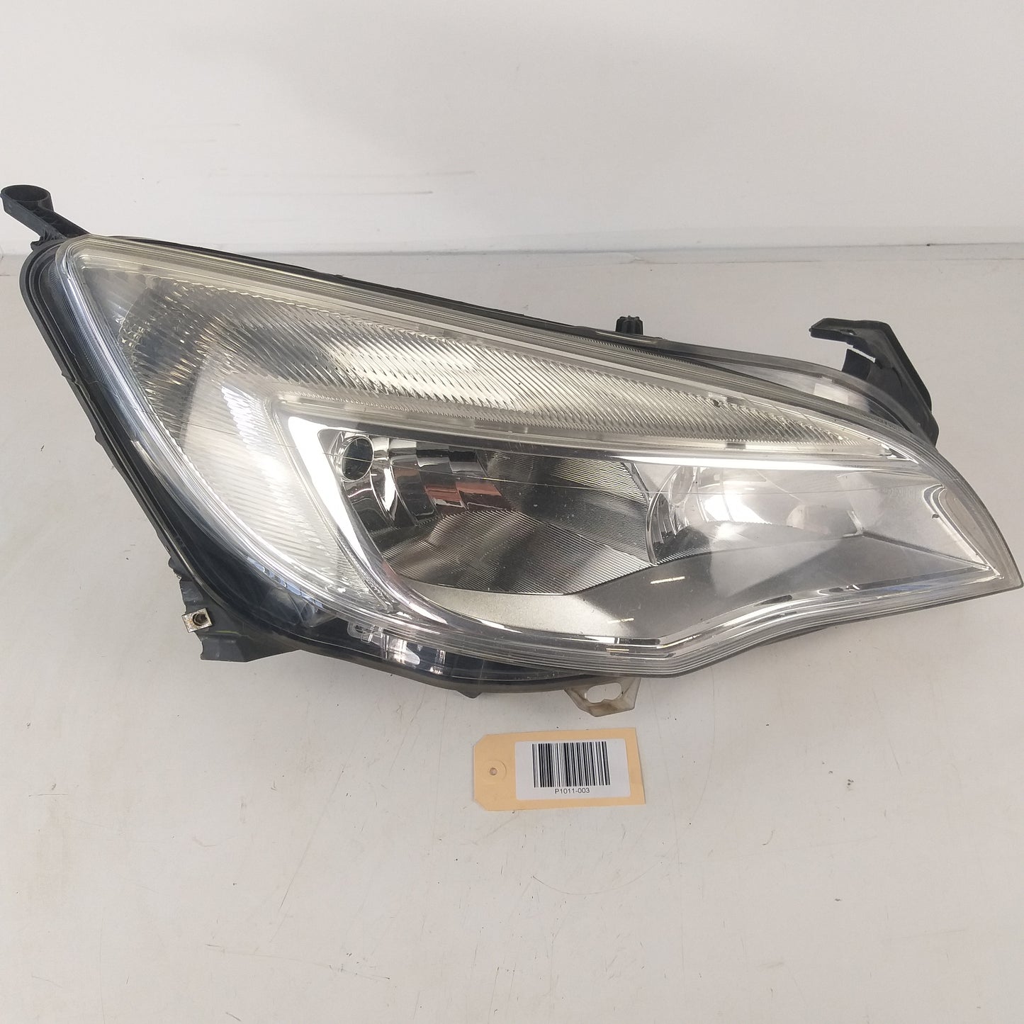 Фар десен AC5 RHD десен волан Opel Astra J