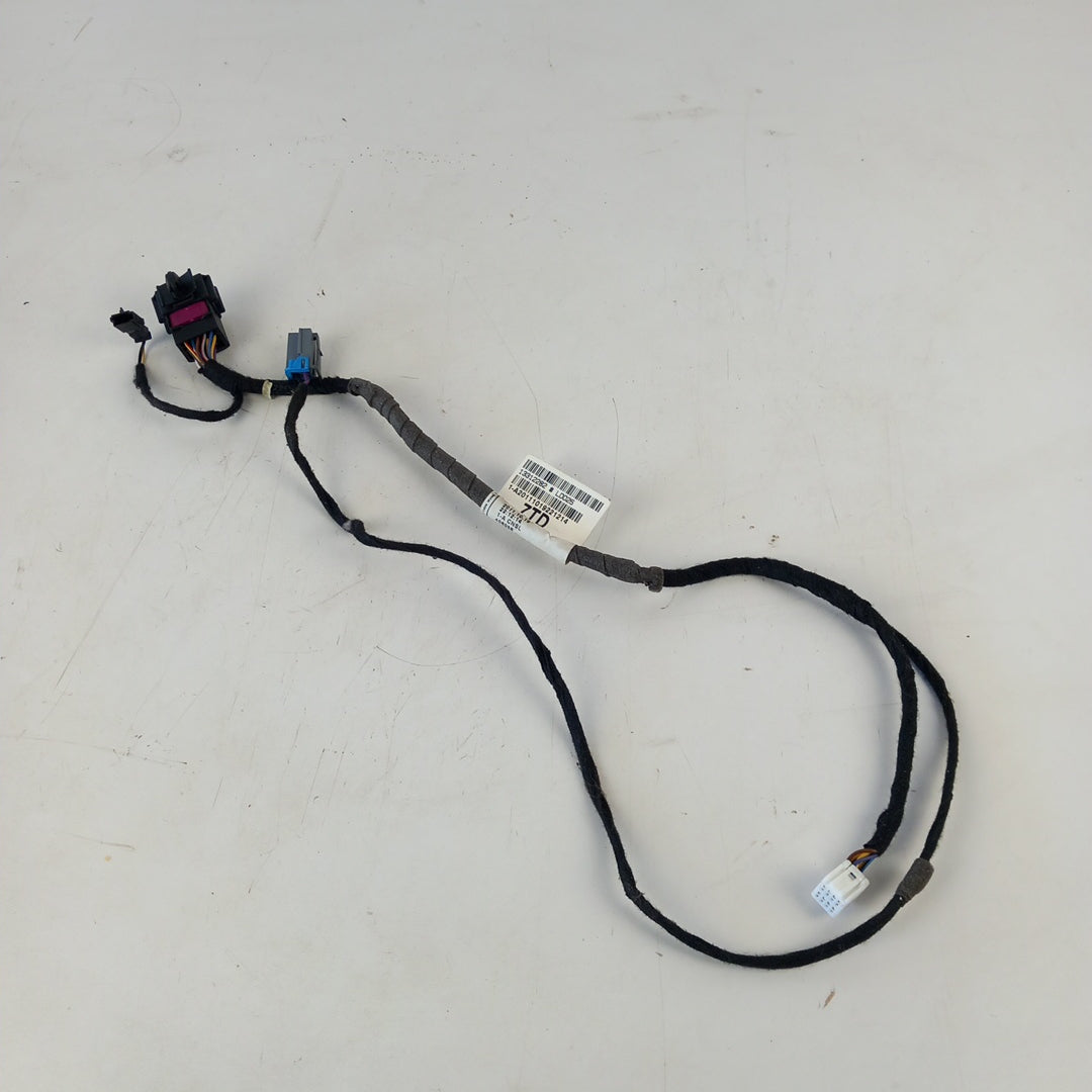 Кабел централна предна конзола Opel Astra J