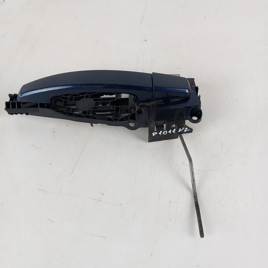 Дръжка предна лява външна врата Z22A десен волан RHD Opel Astra J 5 врати