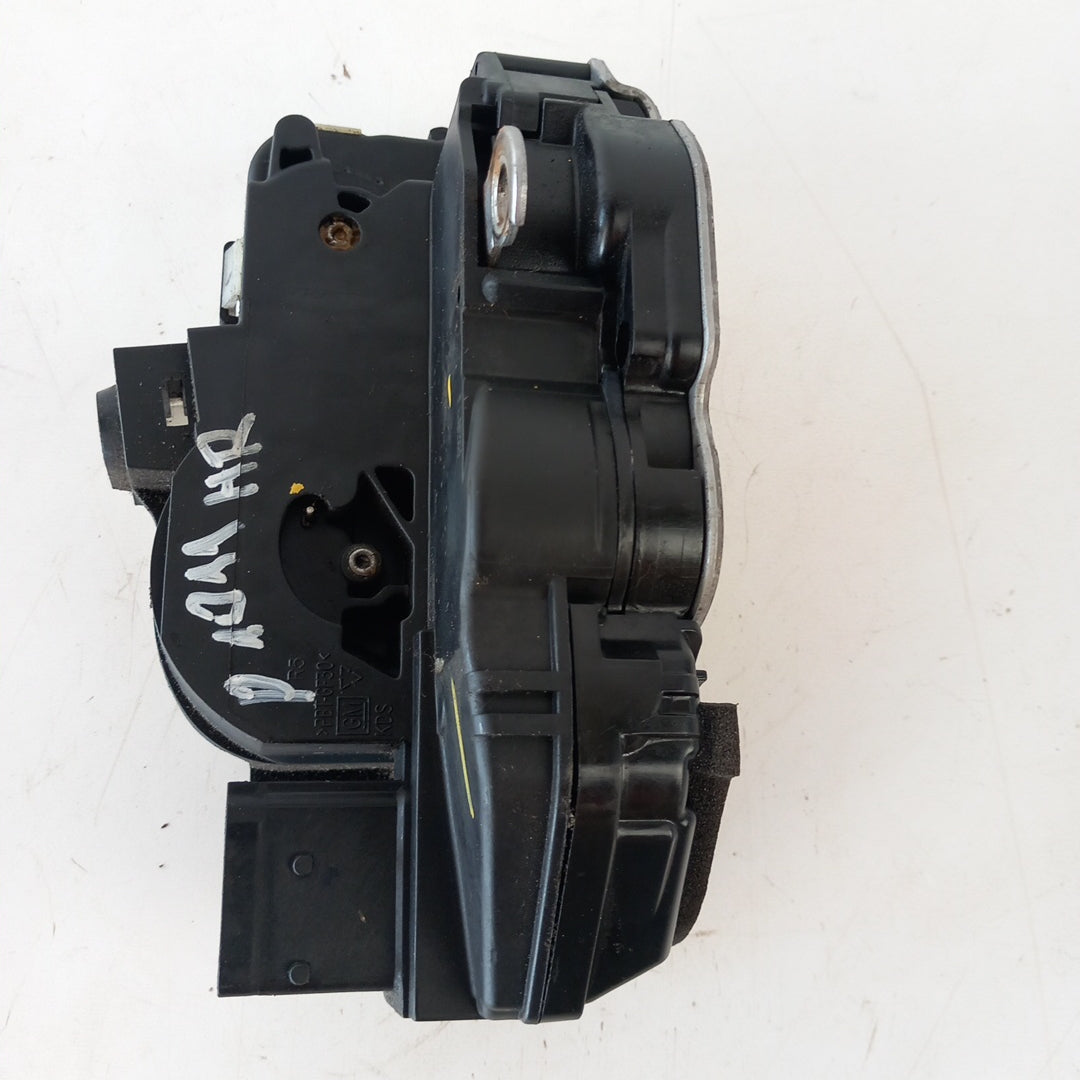 Брава актуатор задна дясна врата RHD десен волан Opel Astra J