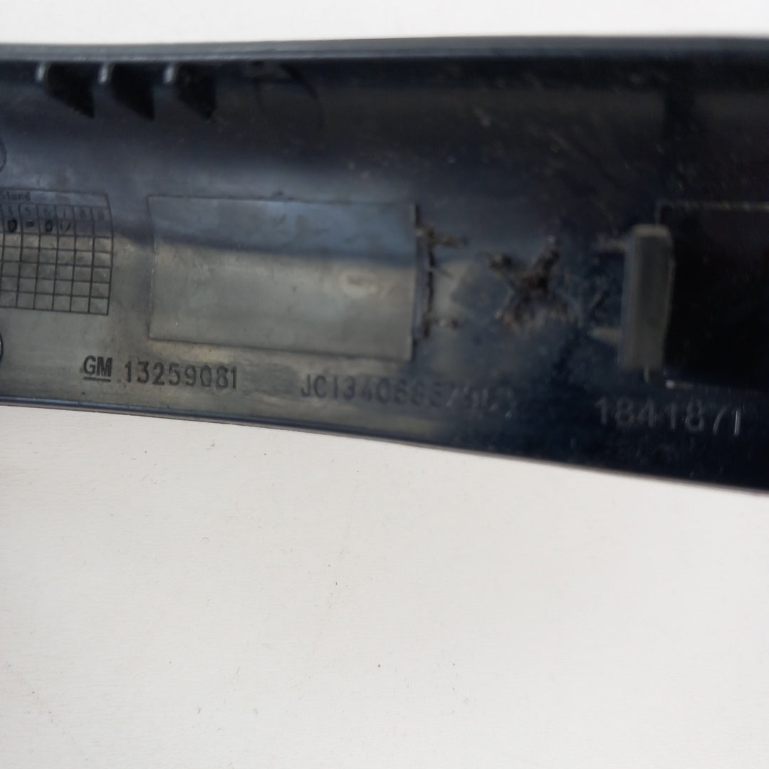 Лайсна лява дръжка врата задна Opel Astra J 5 врати