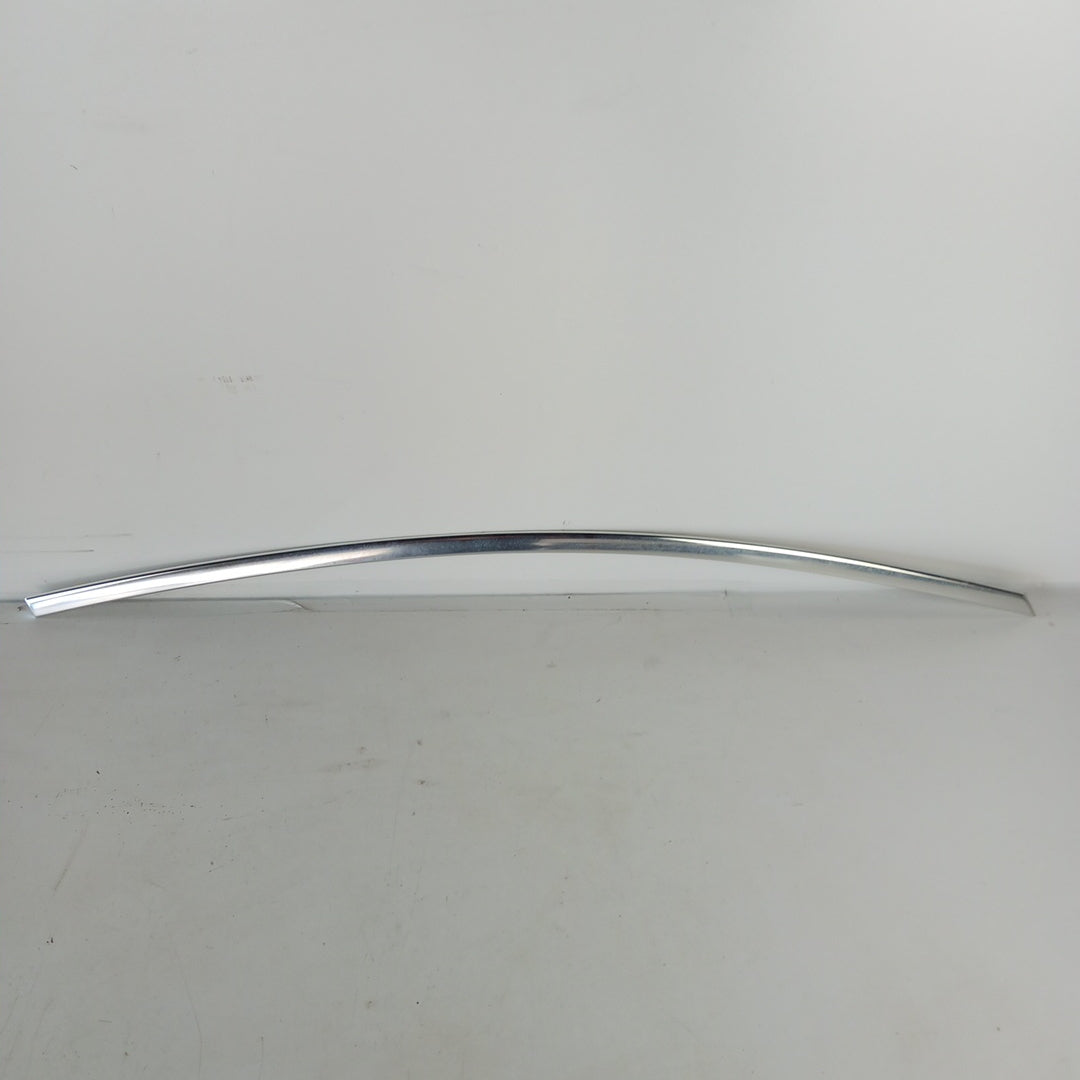 Лайсна хром дясна прозорец горе предна врата Opel Astra J 5 врати