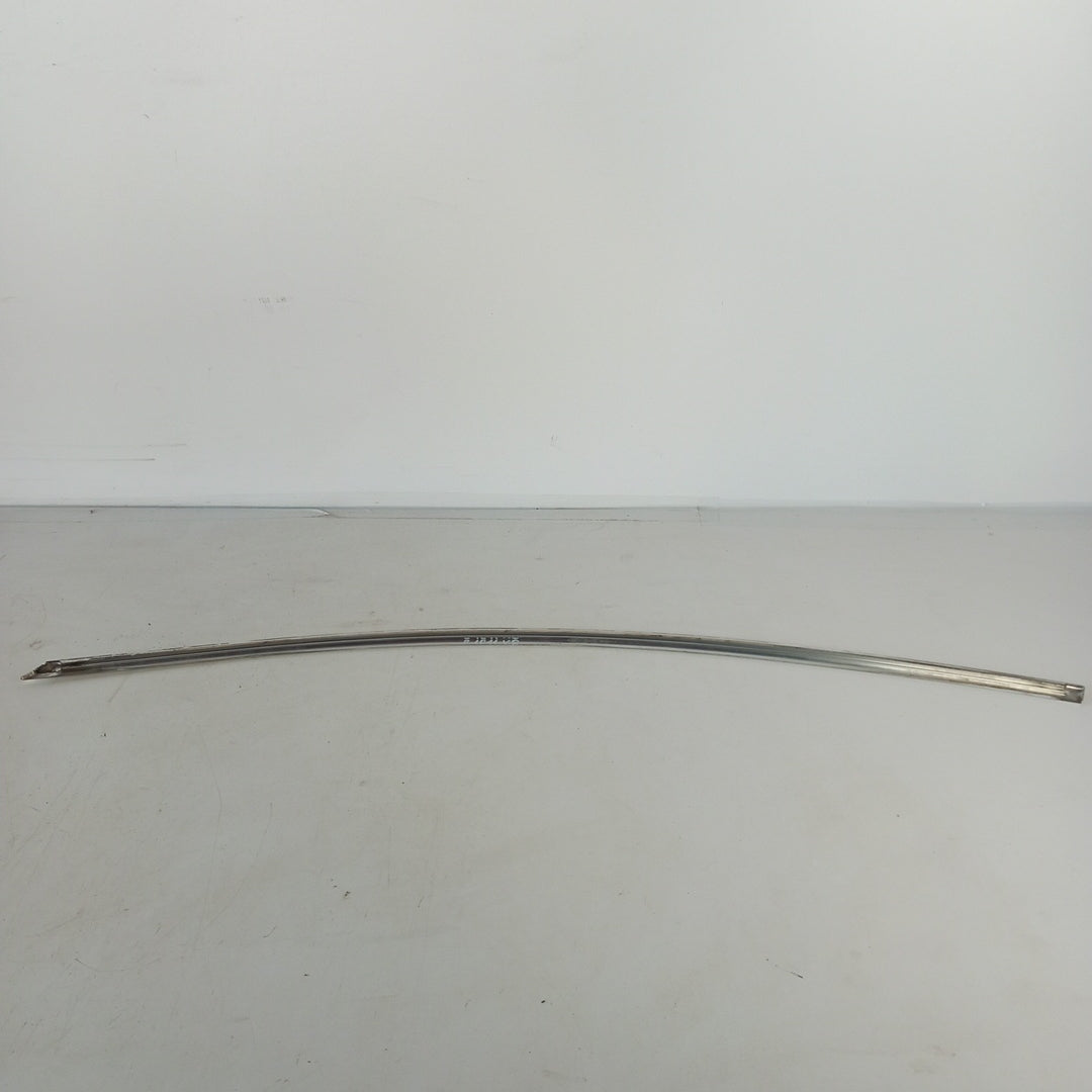 Лайсна хром дясна прозорец горе предна врата Opel Astra J 5 врати