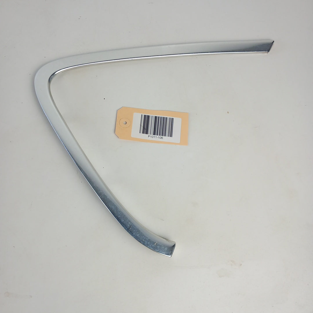 Лайсна хром дясно задно стъкло  Opel Astra J 5 врати