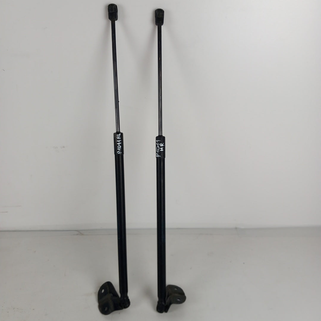 Комплект амортисьори врата багажник Opel Astra J 5 врати