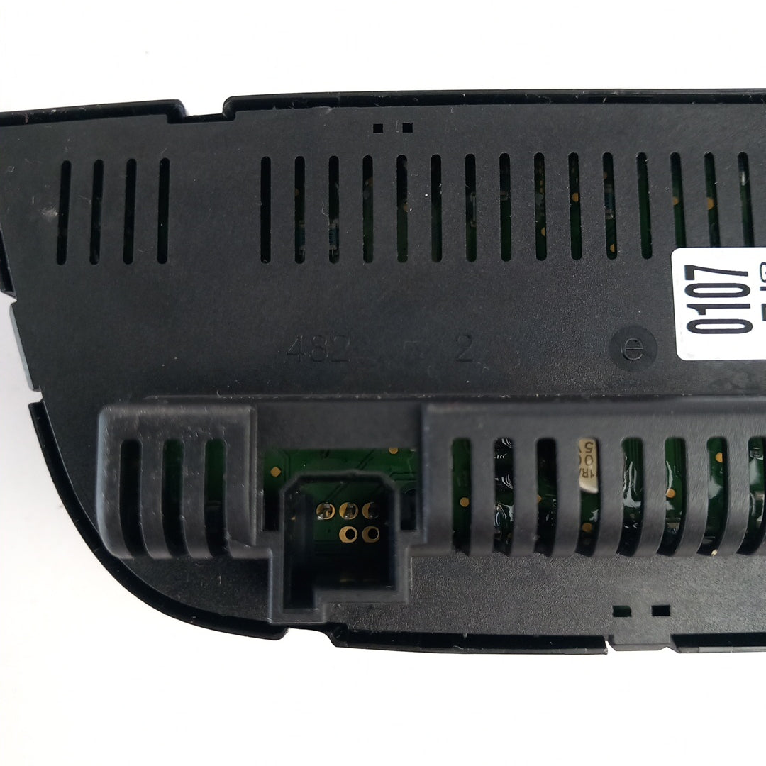 Панел управление климатроник подгрев седалки Opel Astra J