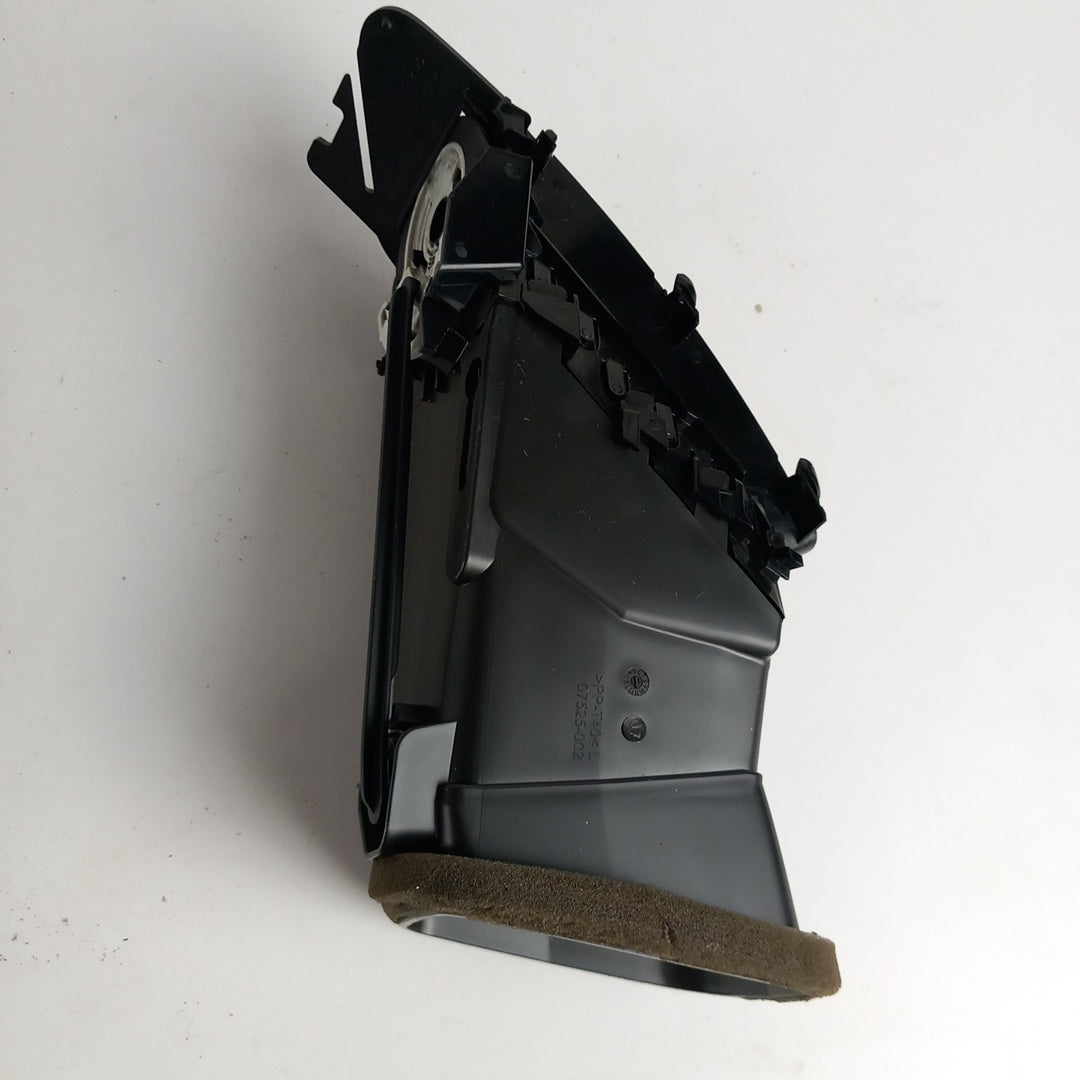 Решетка лява централна вентилация табло Opel Astra J