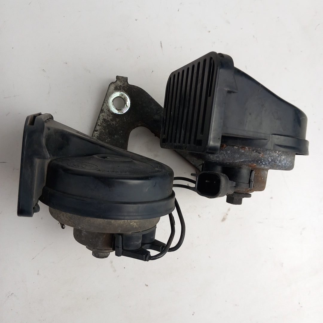 Клаксон сигнален двоен Opel Astra J