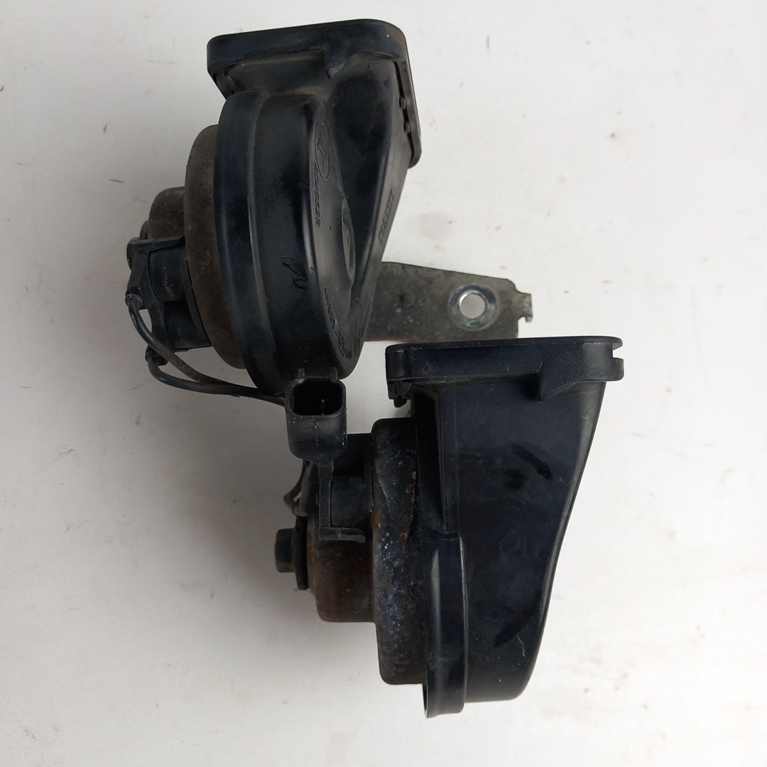 Клаксон сигнален двоен Opel Astra J