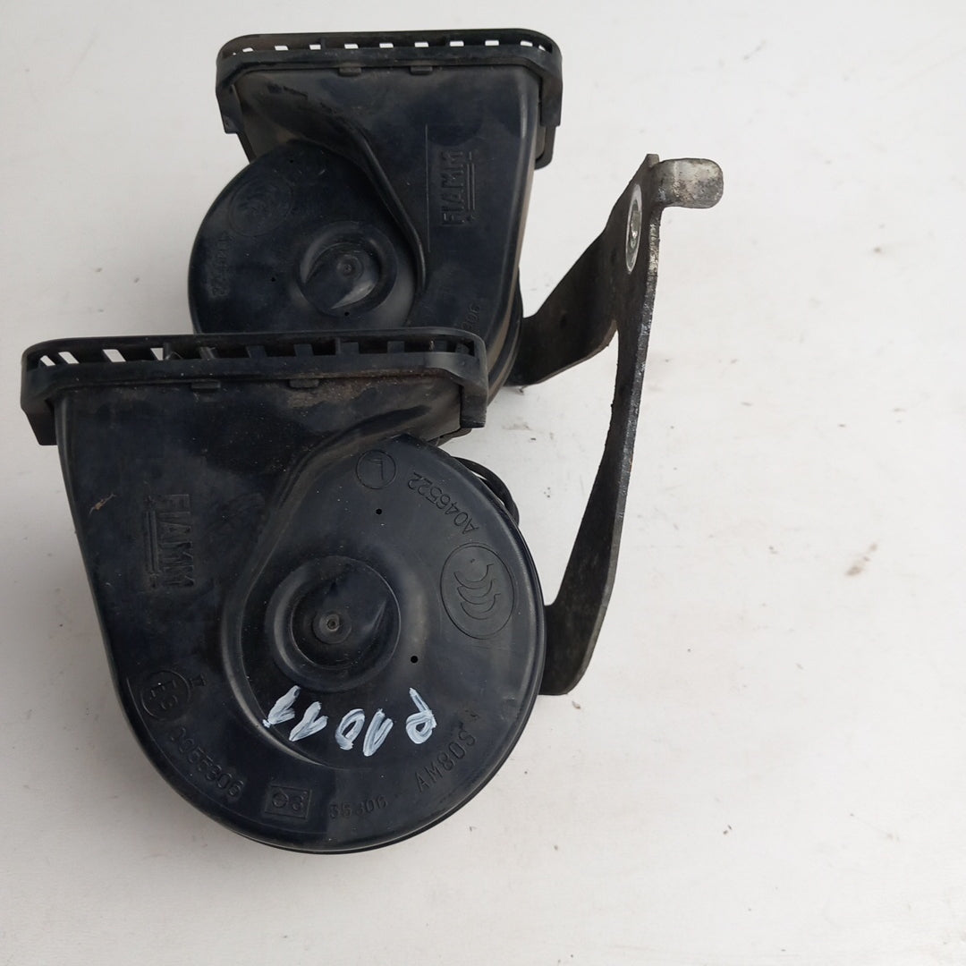 Клаксон сигнален двоен Opel Astra J