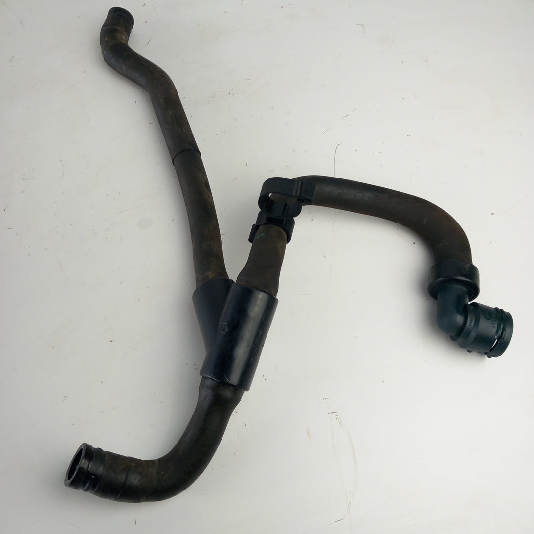 Маркуч нагревател вода изходящ Opel Astra J 2,0 CDTI