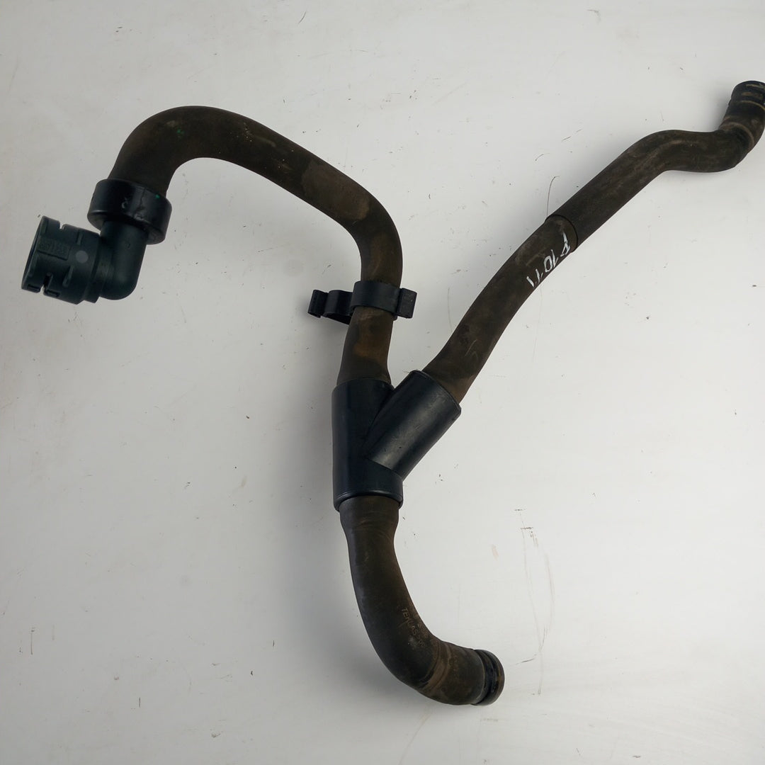 Маркуч нагревател вода изходящ Opel Astra J 2,0 CDTI