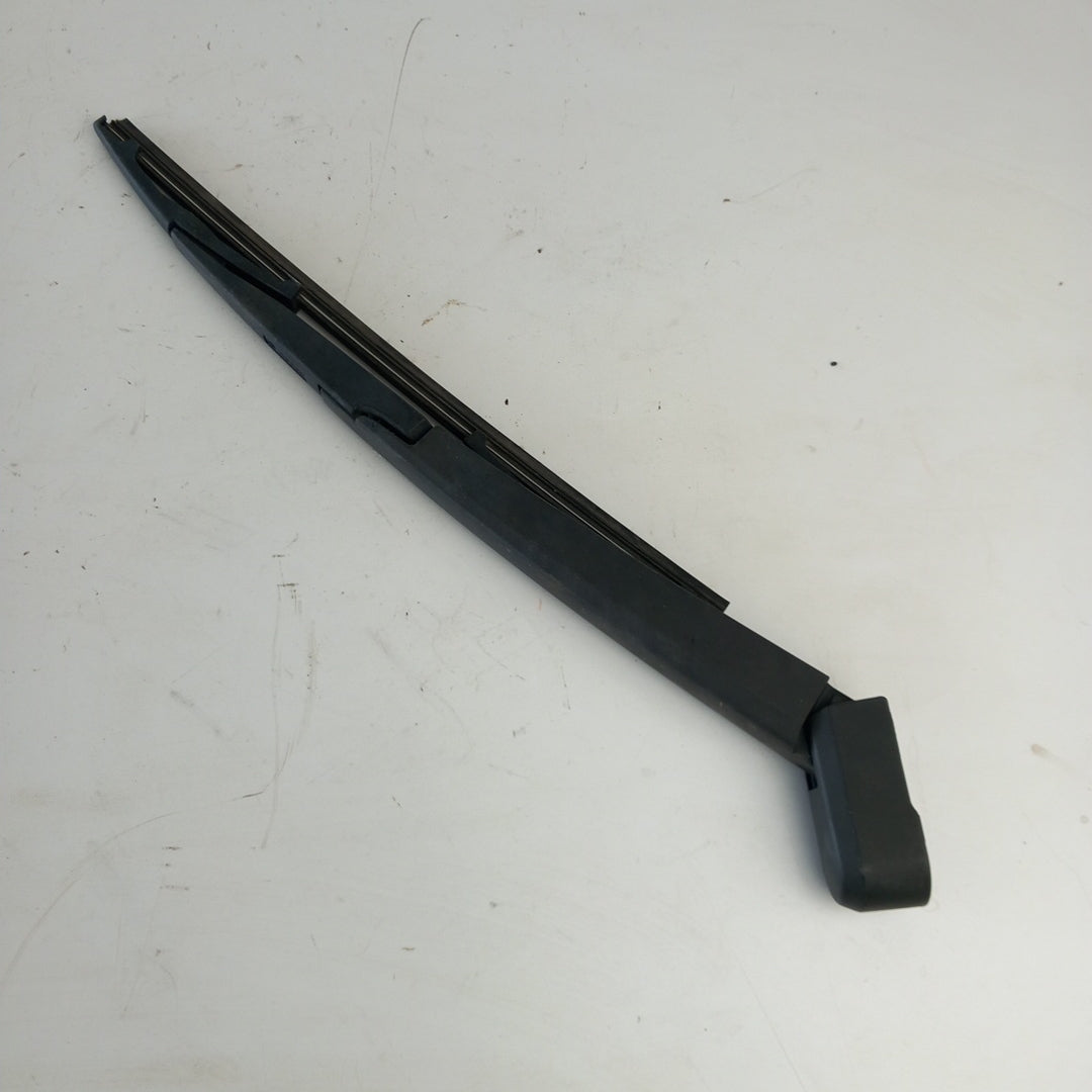 Рамо чистачка задна капак багажник Opel Astra J 5 врати