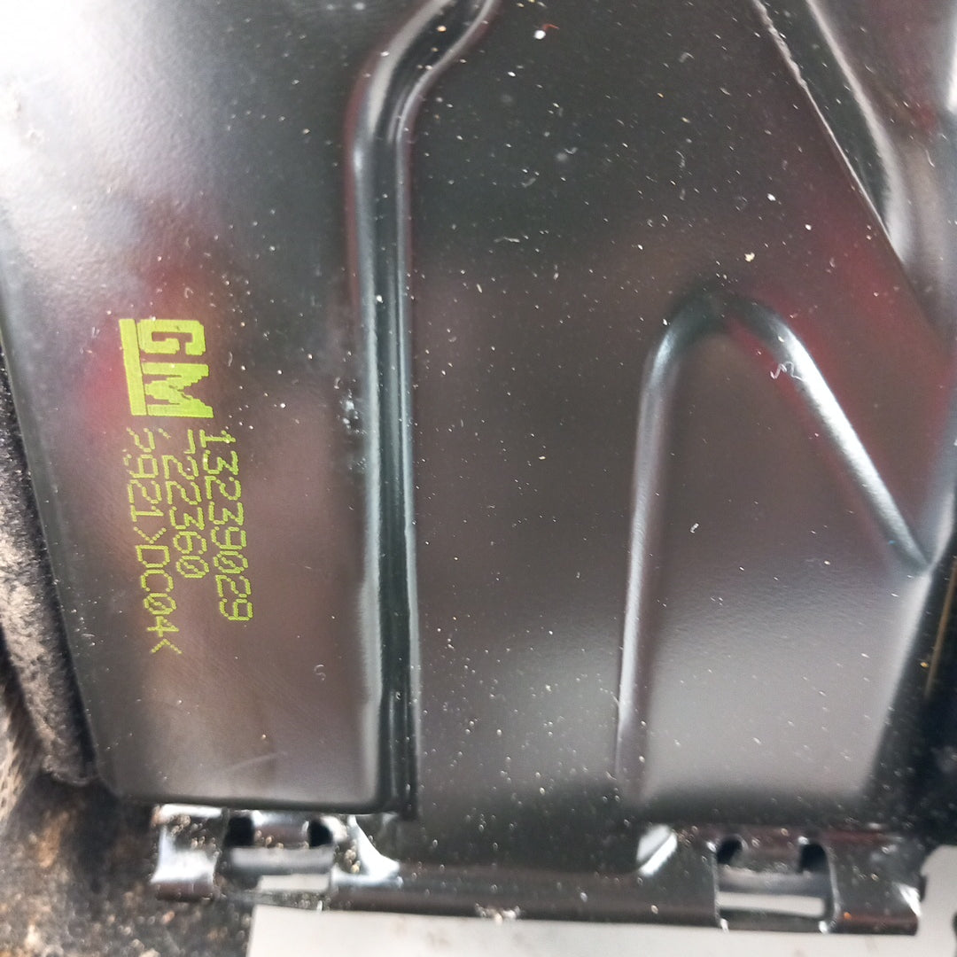 Седалка основа предна дясна кожа TADC Opel Astra J